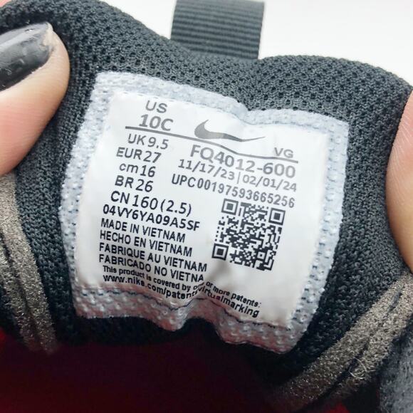 Nike Boys' Alpha Menace 4 Shark Football Cleats Size 10 Red White NWOB - Picture 11 of 11